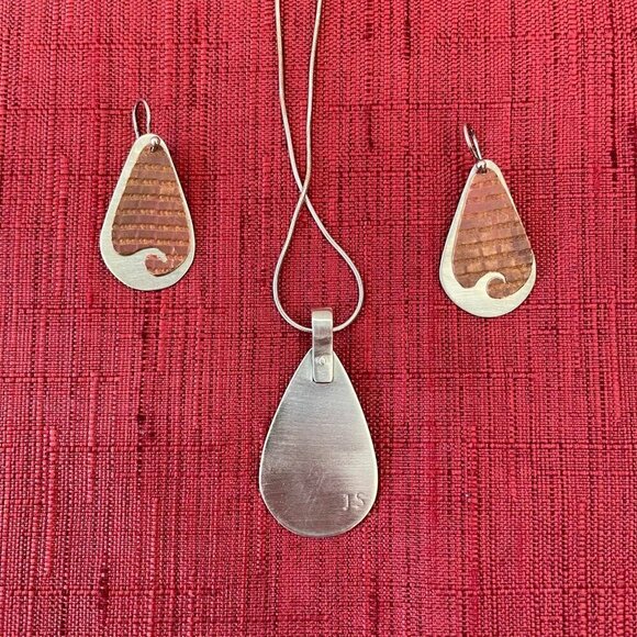 Jessie Senecal Handmade Sterling Sliver "Copper Wave" Necklace and Earrings - Picture 5 of 5